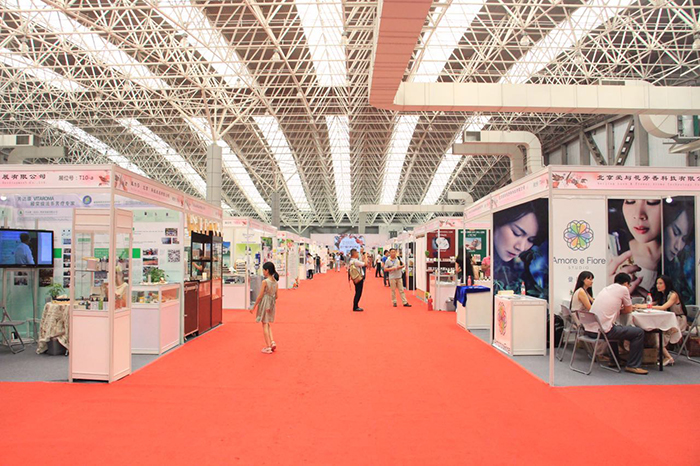 衡香堂惊艳亮相2016中国国际芳香产业展览会   (图2)